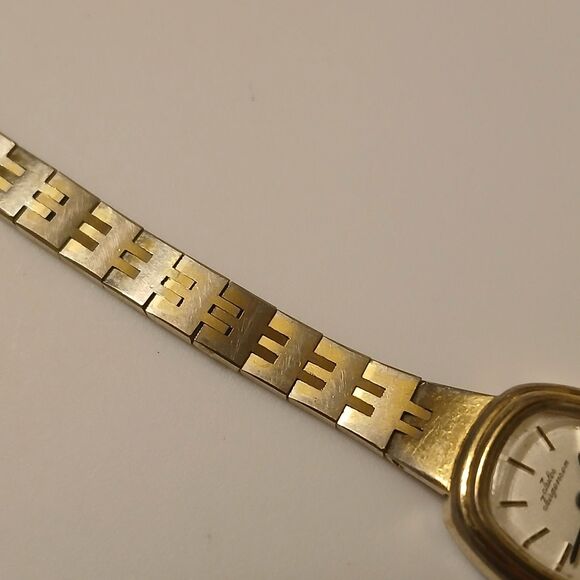 Vintage Jules Jurgensen Women\'s Gold Tone Mechanical Wristwatch France Est 1740